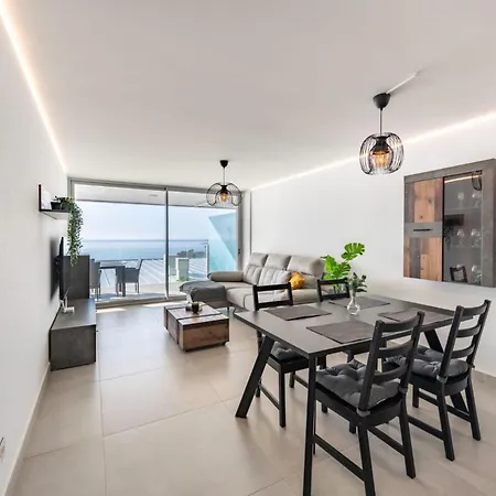Serene Seaview Retreat In Higueron: 2Br Oasis Fuengirola Zewnętrze zdjęcie