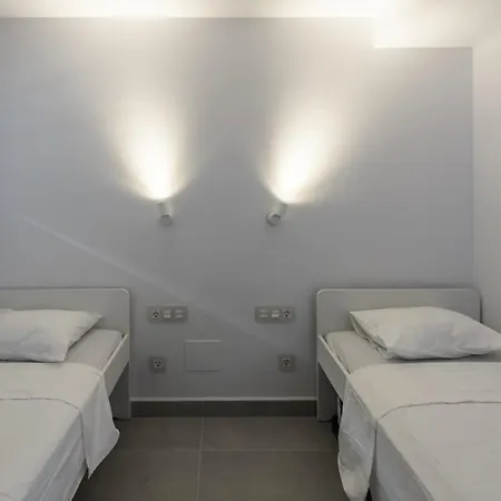 Serene Seaview Retreat In Higueron: 2Br Oasis Fuengirola Zewnętrze zdjęcie