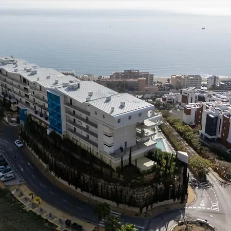 Serene Seaview Retreat In Higueron: 2Br Oasis Fuengirola Zewnętrze zdjęcie