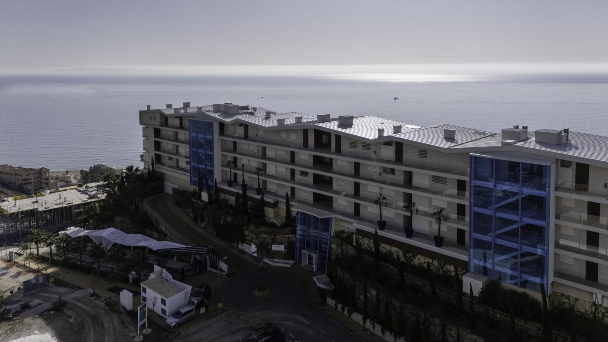 Serene Seaview Retreat In Higueron: 2br Oasis Apartament *